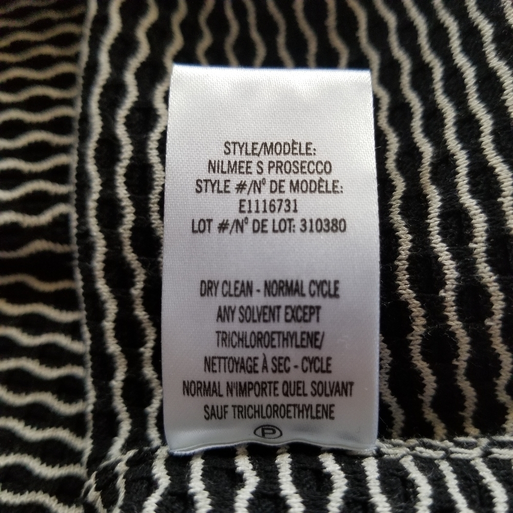 Theory Nilmee Textured Skirt - Picture 5 of 7